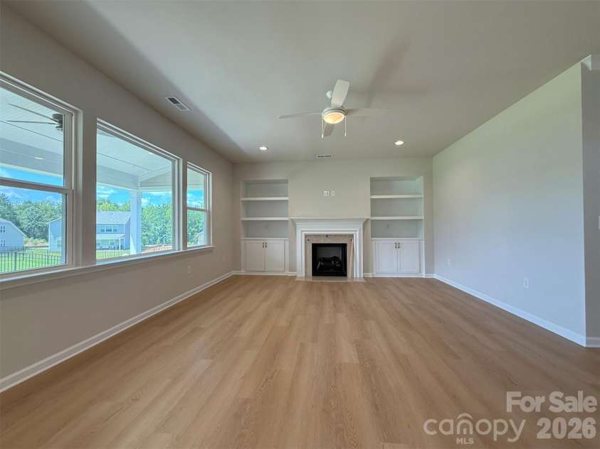 1947 Thicket Drive, Gastonia, NC 28054.  MLS# CAR4382984, YatesRealty ID 32323. Family Room