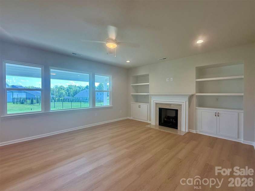 1947 Thicket Drive, Gastonia, NC 28054.  MLS# CAR4382984, YatesRealty ID 32323. Family Room