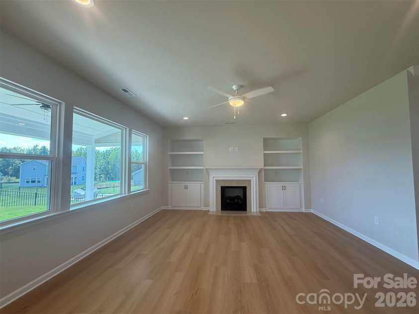 1947 Thicket Drive, Gastonia, NC 28054.  MLS# CAR4382984, YatesRealty ID 32323. Family Room