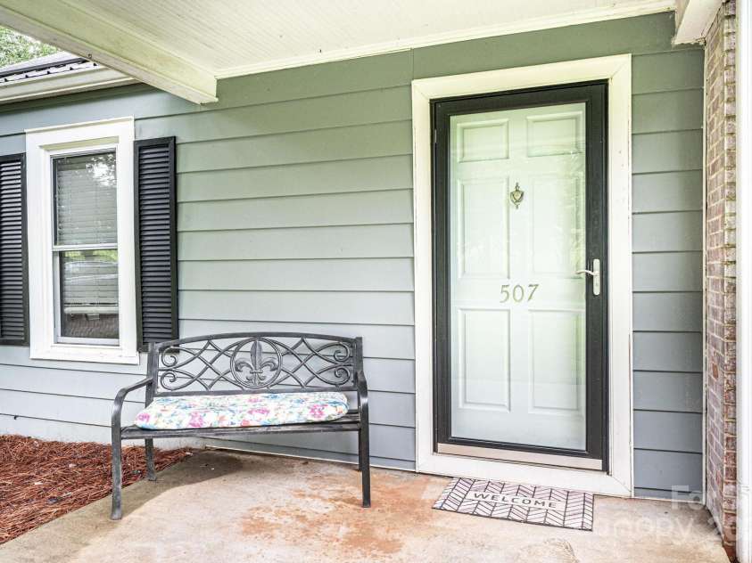 507 Mountain View Street, Morganton, NC 28655.  MLS# CAR4292038, YatesRealty ID 32323. 