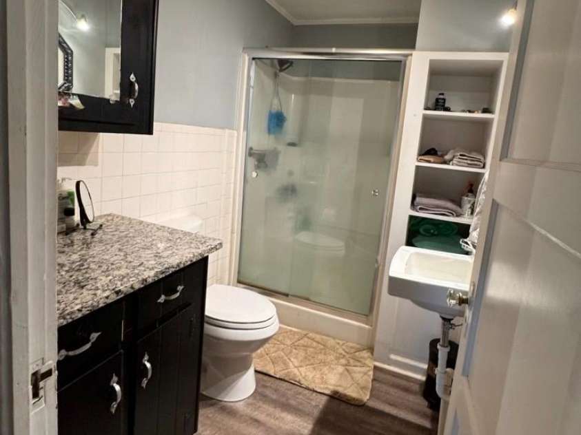 124 & 128 Market Road, Mooresville, NC 28115.  MLS# CAR4274753, YatesRealty ID 32324. 