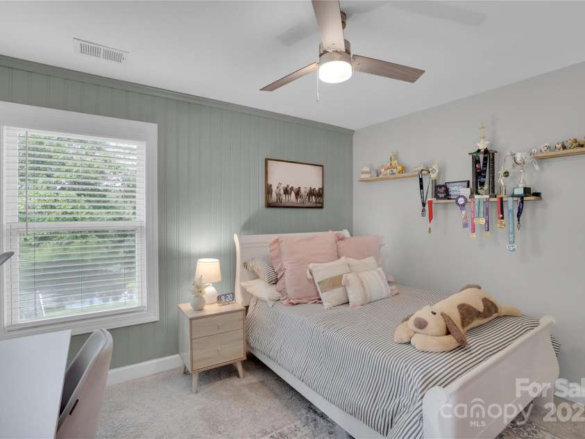 59 Competition Drive, Camden, SC 29020.  MLS# CAR4290152, YatesRealty ID 32325. 
