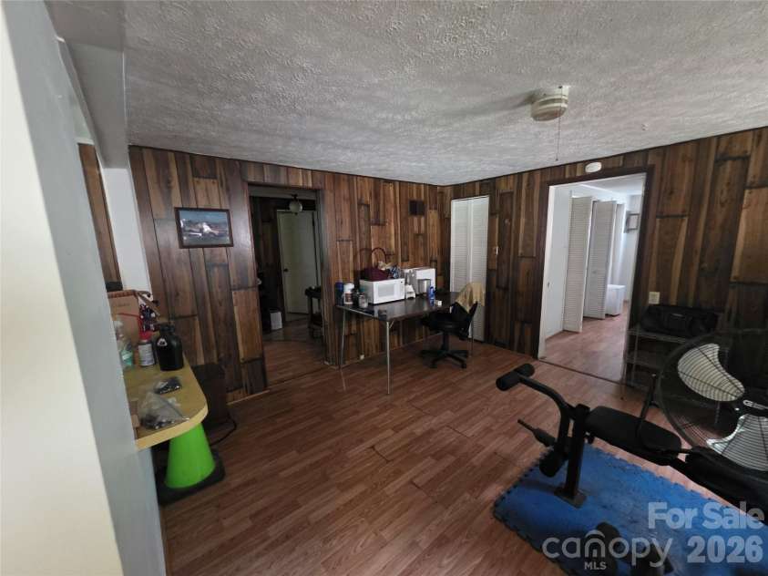 78 Brooks Cove Road, Candler, NC 28715.  MLS# CAR4396533, YatesRealty ID 32325. 