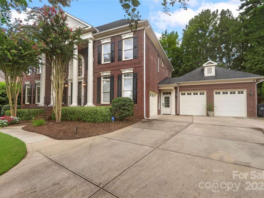 14654 Trading Path Way, Charlotte, NC 28277.  MLS# CAR4291294, YatesRealty ID 32327. 