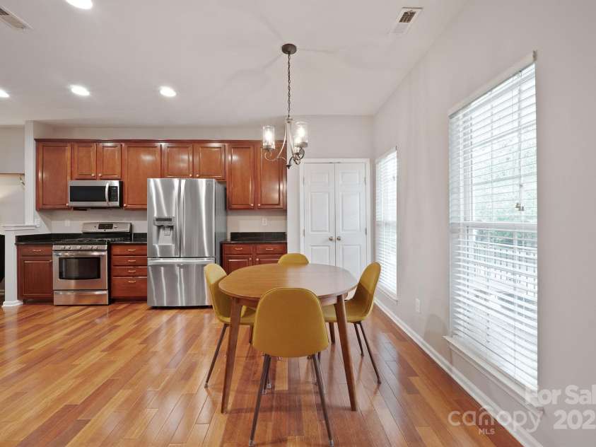 15530 Troubadour Lane, Huntersville, NC 28078.  MLS# CAR4281831, YatesRealty ID 32328. 