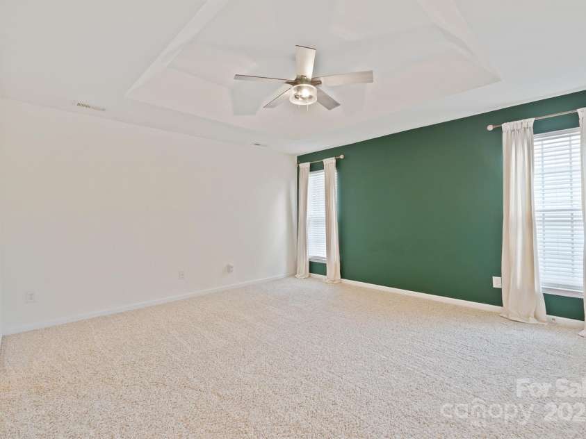 15530 Troubadour Lane, Huntersville, NC 28078.  MLS# CAR4281831, YatesRealty ID 32328. 