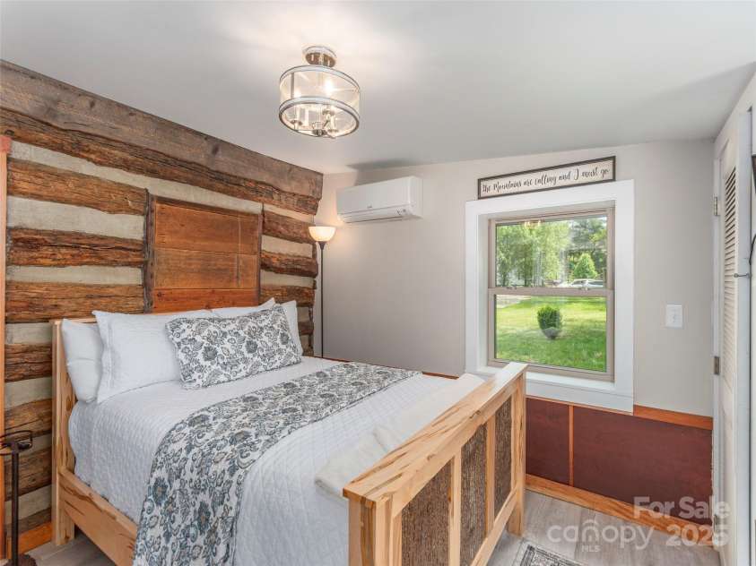 9386 Cruso Road, Canton, NC 28716.  MLS# CAR4315608, YatesRealty ID 32329. 