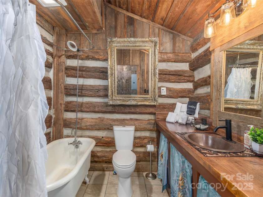 9386 Cruso Road, Canton, NC 28716.  MLS# CAR4315608, YatesRealty ID 32329. 