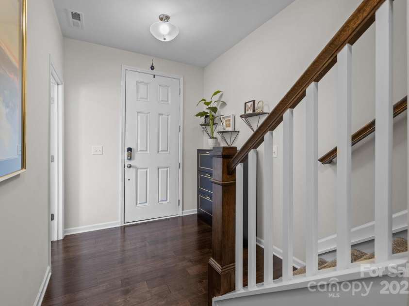9804 Ainslie Downs Street, Charlotte, NC 28273.  MLS# CAR4225132, YatesRealty ID 3233. 