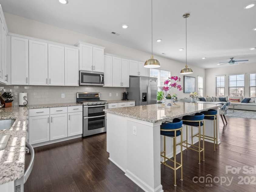 9804 Ainslie Downs Street, Charlotte, NC 28273.  MLS# CAR4225132, YatesRealty ID 3233. 