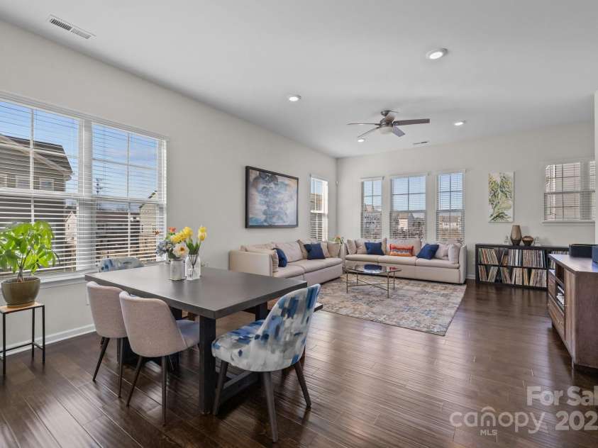 9804 Ainslie Downs Street, Charlotte, NC 28273.  MLS# CAR4225132, YatesRealty ID 3233. 
