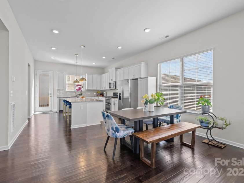 9804 Ainslie Downs Street, Charlotte, NC 28273.  MLS# CAR4225132, YatesRealty ID 3233. 