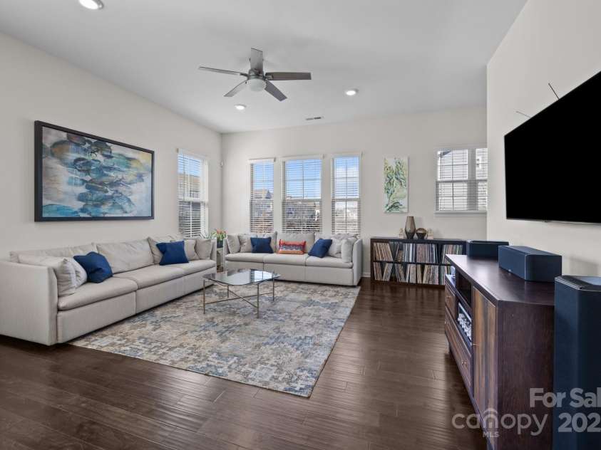 9804 Ainslie Downs Street, Charlotte, NC 28273.  MLS# CAR4225132, YatesRealty ID 3233. 