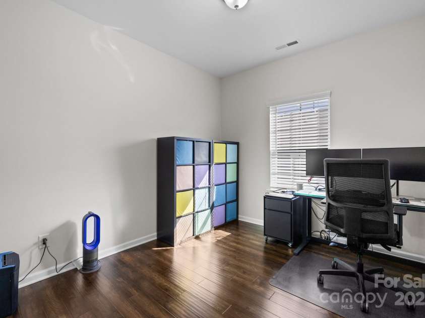 9804 Ainslie Downs Street, Charlotte, NC 28273.  MLS# CAR4225132, YatesRealty ID 3233. 