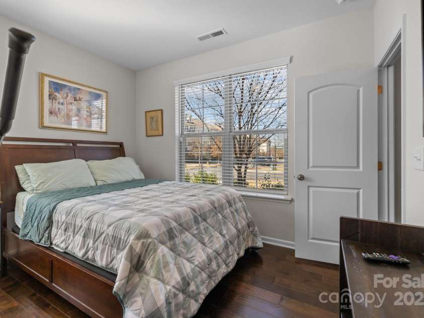 9804 Ainslie Downs Street, Charlotte, NC 28273.  MLS# CAR4225132, YatesRealty ID 3233. 