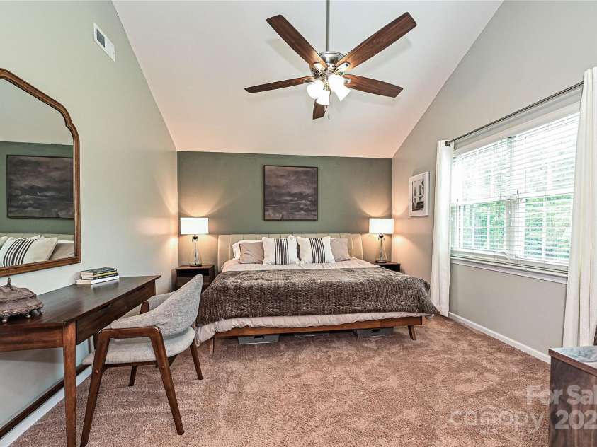 105 Howe Street, Belmont, NC 28012.  MLS# CAR4288261, YatesRealty ID 32331. 