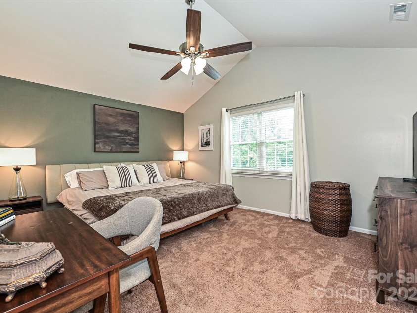 105 Howe Street, Belmont, NC 28012.  MLS# CAR4288261, YatesRealty ID 32331. Primary Bedroom