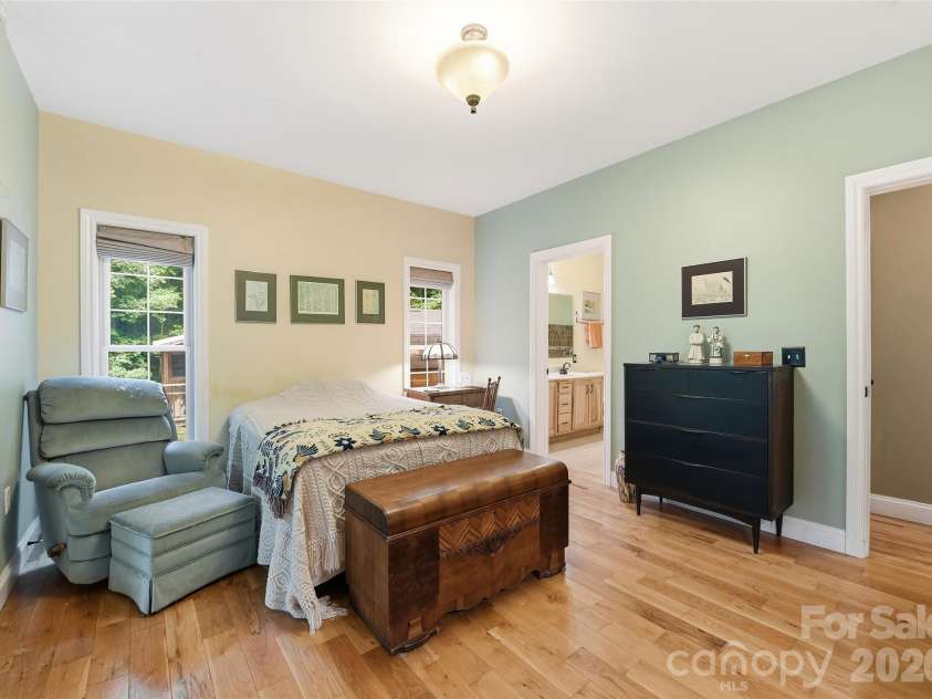 229 Rippling Brook Road, Sylva, NC 28779.  MLS# CAR4396681, YatesRealty ID 32331. 