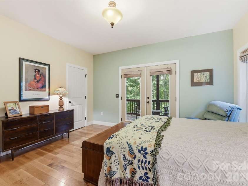 229 Rippling Brook Road, Sylva, NC 28779.  MLS# CAR4396681, YatesRealty ID 32331. 