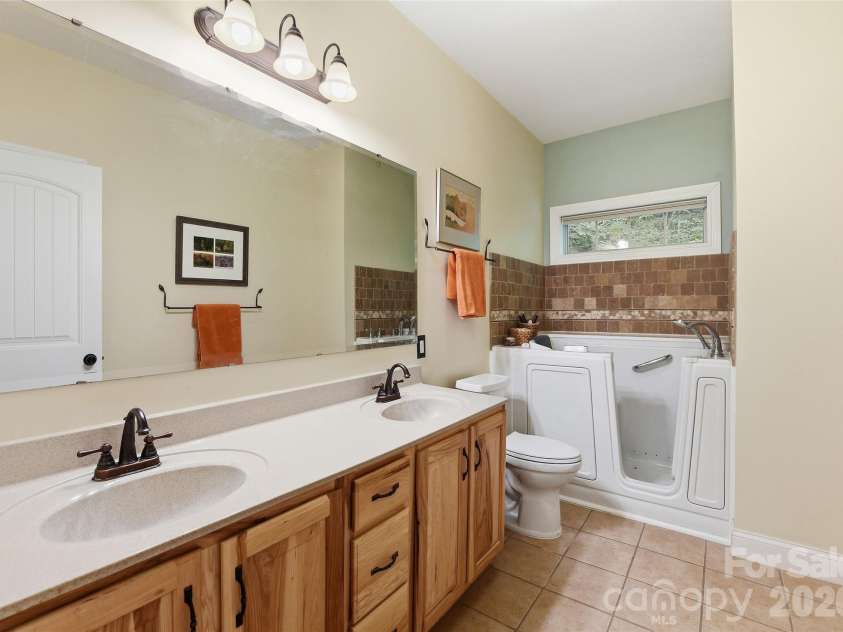 229 Rippling Brook Road, Sylva, NC 28779.  MLS# CAR4396681, YatesRealty ID 32331. 