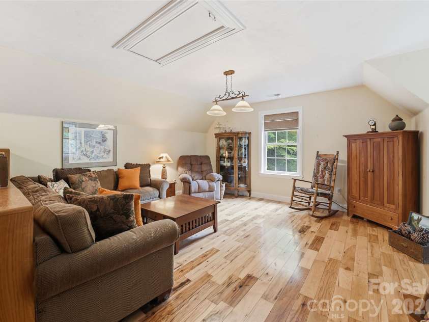 229 Rippling Brook Road, Sylva, NC 28779.  MLS# CAR4396681, YatesRealty ID 32331. 
