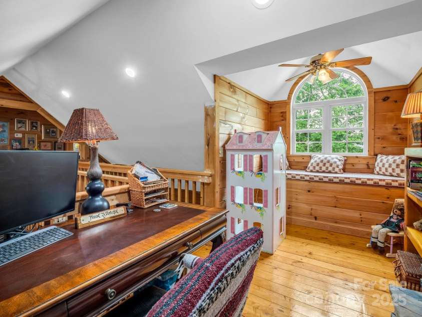 321 River Ridge Parkway, Rutherfordton, NC 28139.  MLS# CAR4260695, YatesRealty ID 32333. 