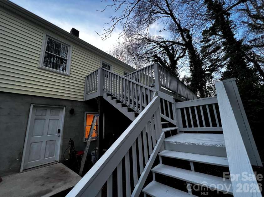 4317 Ruskin Drive, Charlotte, NC 28209.  MLS# CAR4394530, YatesRealty ID 32333. 