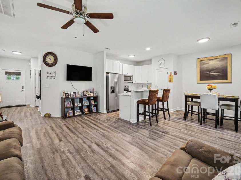 2703 Calvary Street, Gastonia, NC 28052.  MLS# CAR4396663, YatesRealty ID 32334. 