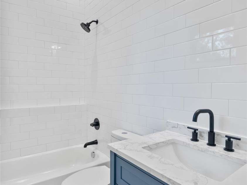 45 Waynesville Avenue, Asheville, NC 28806.  MLS# CAR4289629, YatesRealty ID 32339. 