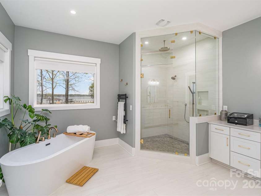 5056 Bridge Way, Denver, NC 28037.  MLS# CAR4206205, YatesRealty ID 3234. 