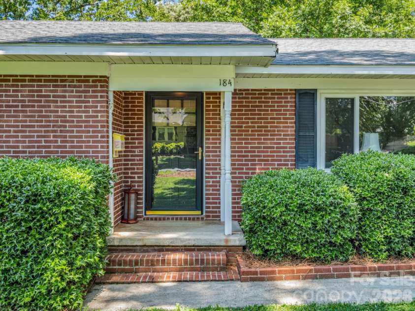 184 Edwards Street, Rutherfordton, NC 28139.  MLS# CAR4396063, YatesRealty ID 32340. 