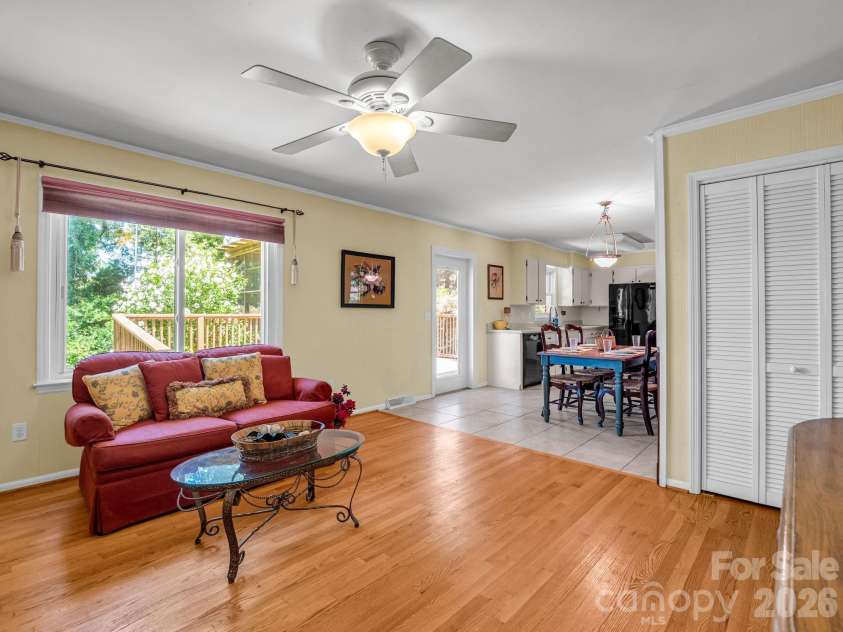 184 Edwards Street, Rutherfordton, NC 28139.  MLS# CAR4396063, YatesRealty ID 32340. 