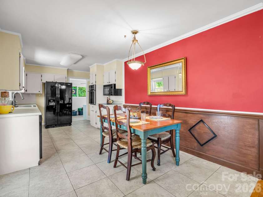 184 Edwards Street, Rutherfordton, NC 28139.  MLS# CAR4396063, YatesRealty ID 32340. 