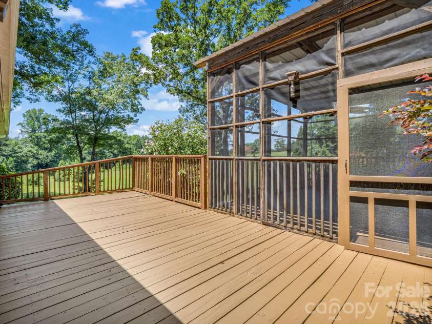 184 Edwards Street, Rutherfordton, NC 28139.  MLS# CAR4396063, YatesRealty ID 32340. 
