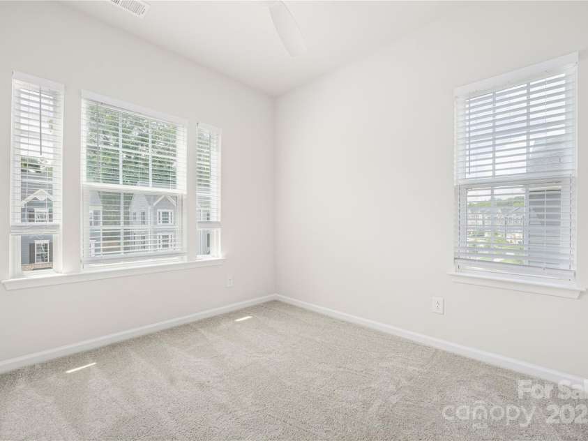 3120 Beeler Lane, Charlotte, NC 28208.  MLS# CAR4292825, YatesRealty ID 32340. 