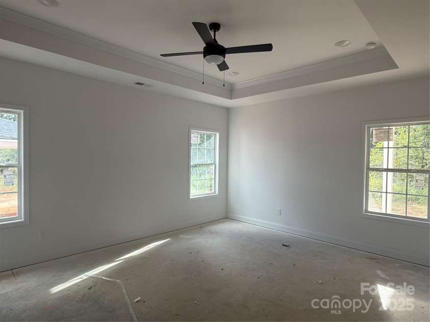 3949 Port Richmond Avenue, Gastonia, NC 28056.  MLS# CAR4292369, YatesRealty ID 32341. Primary Bedroom