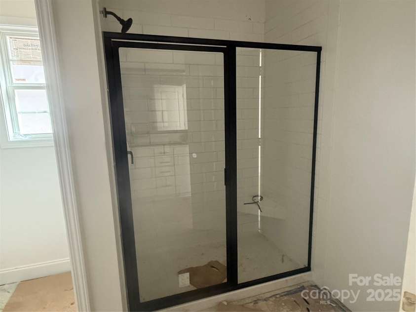 3949 Port Richmond Avenue, Gastonia, NC 28056.  MLS# CAR4292369, YatesRealty ID 32341. Primary Tile Shower