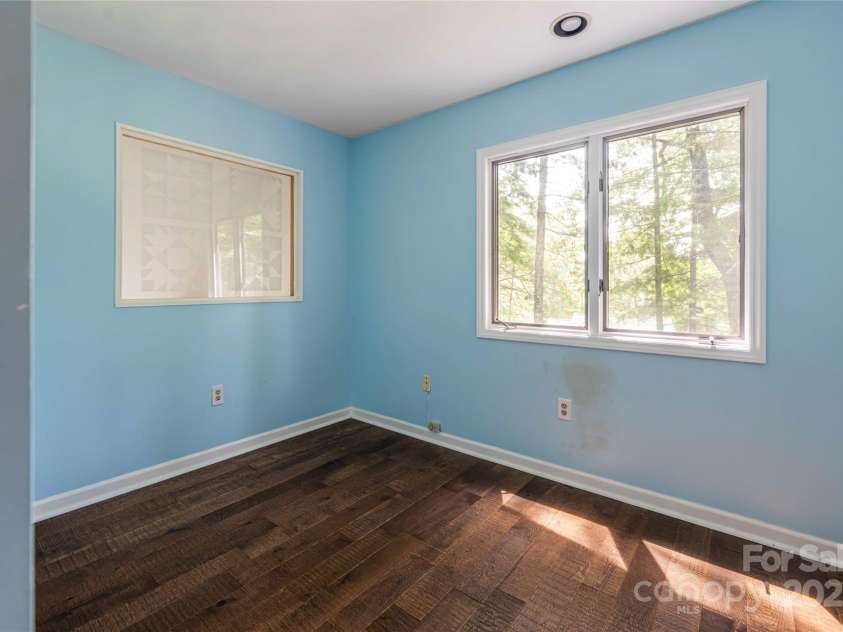427 Shadowwood Drive, Leicester, NC 28748.  MLS# CAR4292617, YatesRealty ID 32342. Bonus area upstairs