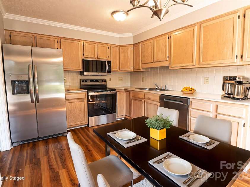 1115 Birch Tree Way, Greensboro, NC 27410.  MLS# CAR4292903, YatesRealty ID 32345. VIRTUALLY STAGED