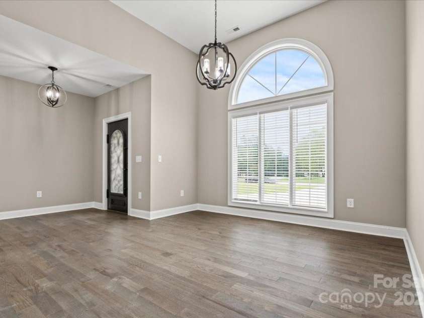 615 Little John Road, Cheraw, SC 29520.  MLS# CAR4290721, YatesRealty ID 32349. 