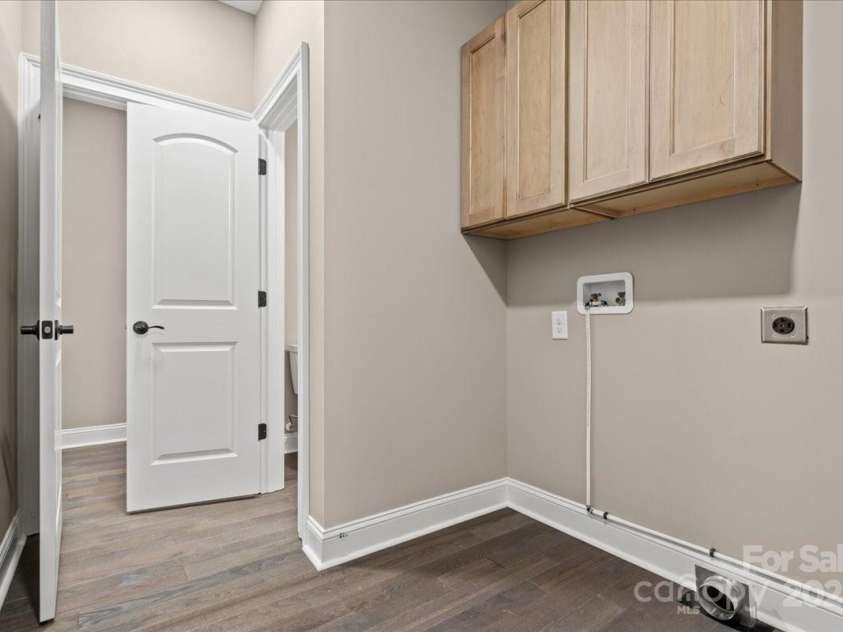 615 Little John Road, Cheraw, SC 29520.  MLS# CAR4290721, YatesRealty ID 32349. 