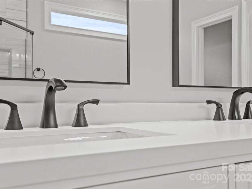 615 Little John Road, Cheraw, SC 29520.  MLS# CAR4290721, YatesRealty ID 32349. 