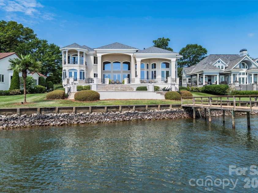 3446 Governors Island Drive, Denver, NC 28037.  MLS# CAR4158875, YatesRealty ID 3235. 