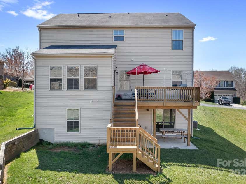 7217 Kenyon Drive, Denver, NC 28037.  MLS# CAR4316332, YatesRealty ID 3235. Back of home 