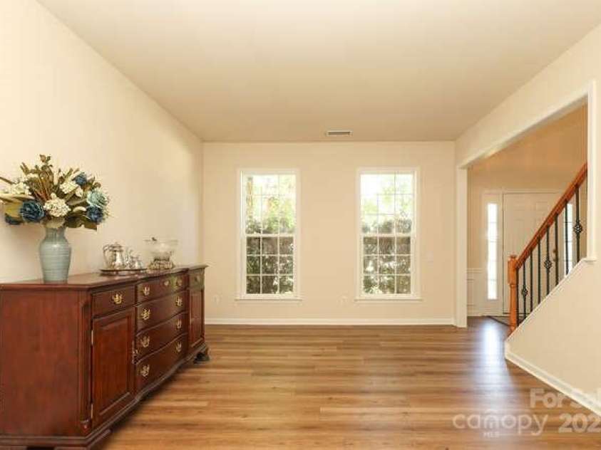 2923 Wheat Meadow Lane, Charlotte, NC 28270.  MLS# CAR4277608, YatesRealty ID 32350. 