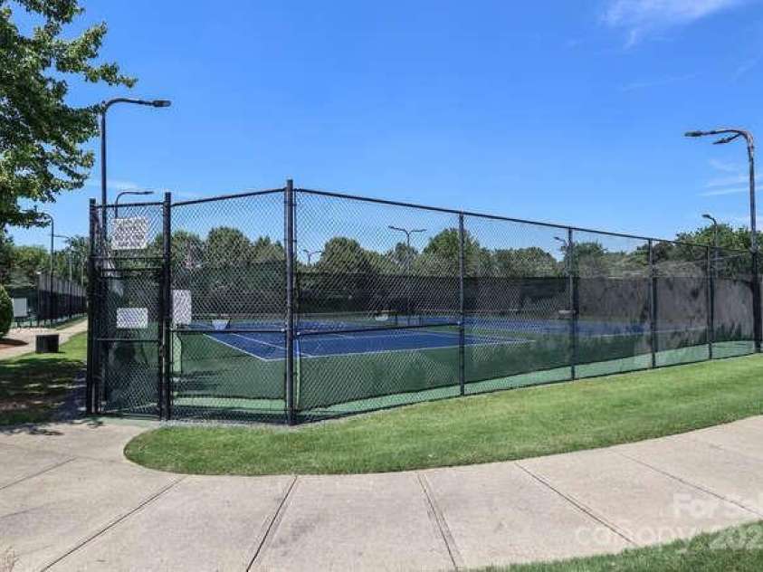 2923 Wheat Meadow Lane, Charlotte, NC 28270.  MLS# CAR4277608, YatesRealty ID 32350. 