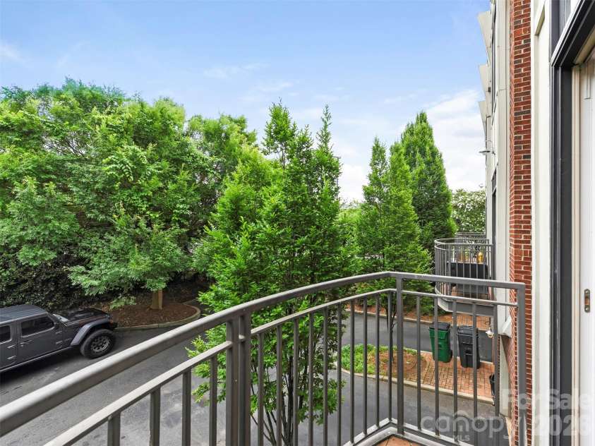 1959 Abbott Street, Charlotte, NC 28203.  MLS# CAR4389761, YatesRealty ID 32351. 