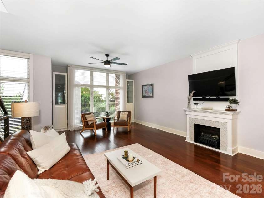 1959 Abbott Street, Charlotte, NC 28203.  MLS# CAR4389761, YatesRealty ID 32351. 