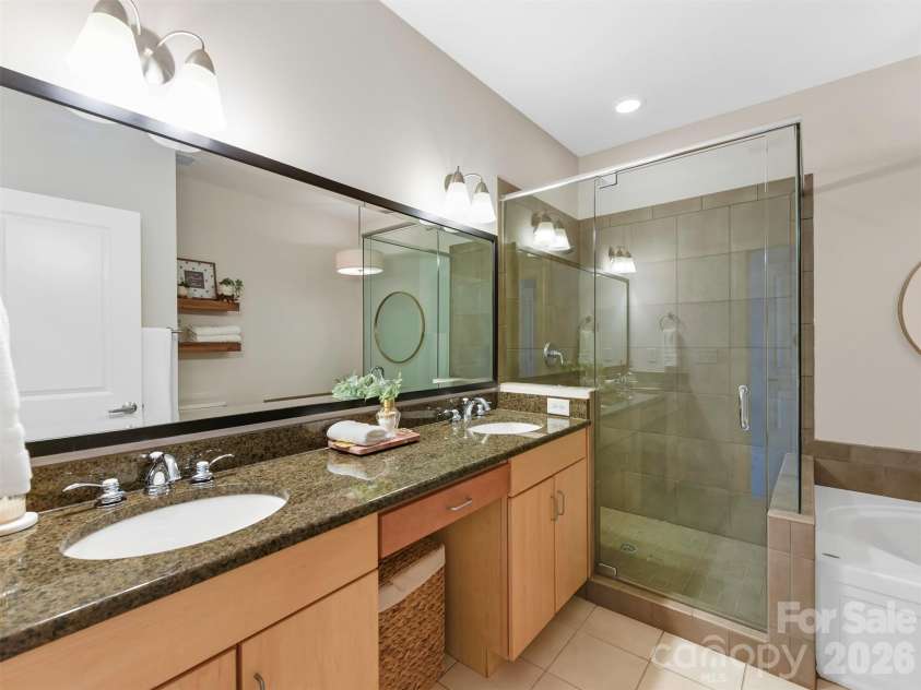 1959 Abbott Street, Charlotte, NC 28203.  MLS# CAR4389761, YatesRealty ID 32351. 