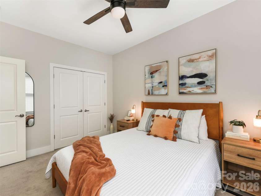 1959 Abbott Street, Charlotte, NC 28203.  MLS# CAR4389761, YatesRealty ID 32351. 